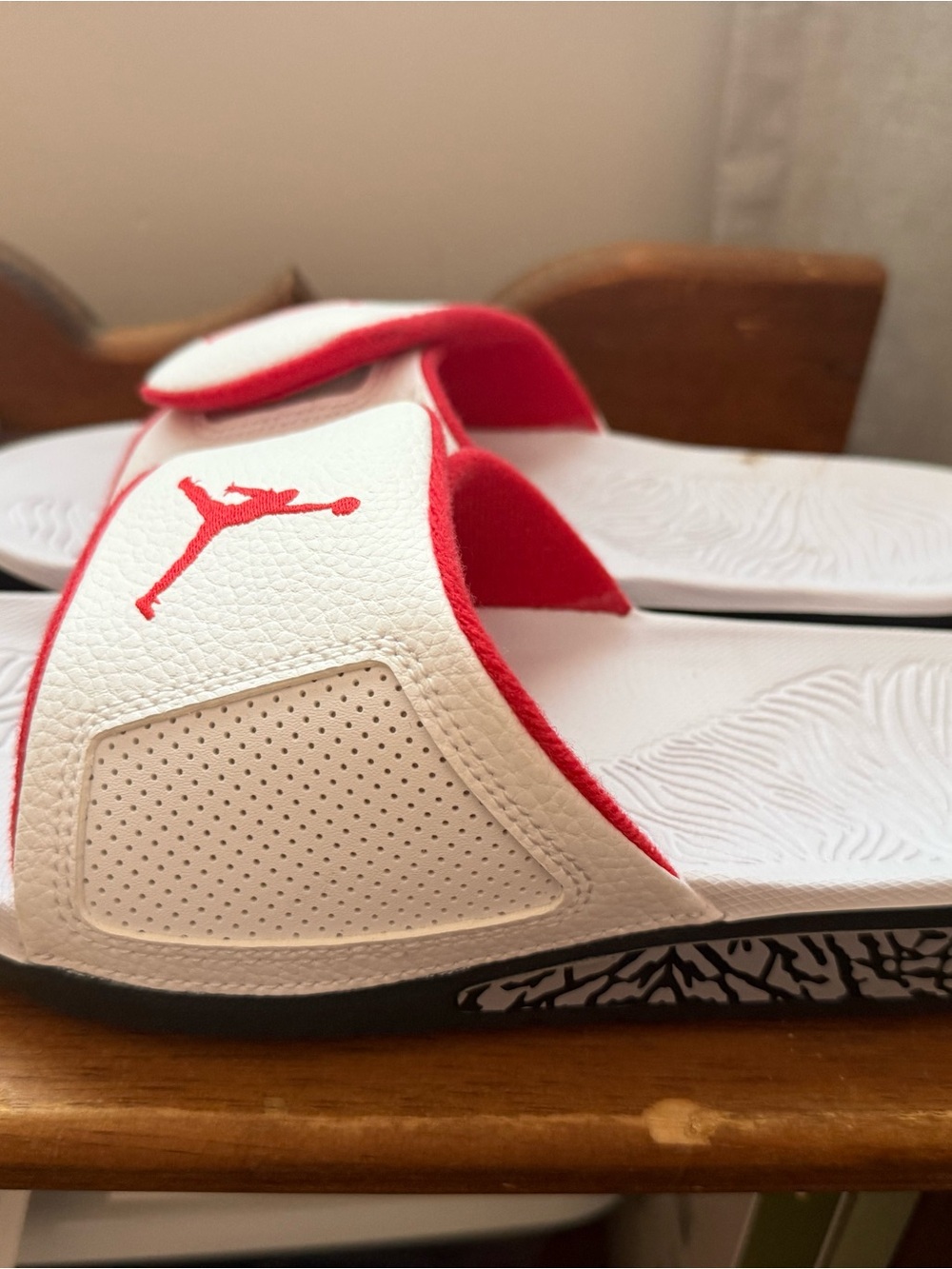 Men’s Jordan 3  Slides- Size 10